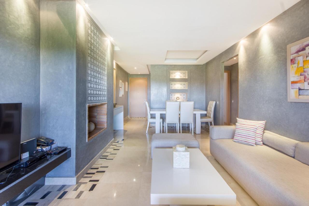 Lumineux Et Vue Degagee Sur Piscine A Prestigia Apartment มาร์ราเกช ภายนอก รูปภาพ