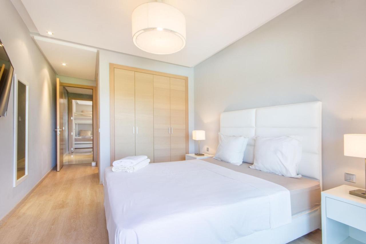 Lumineux Et Vue Degagee Sur Piscine A Prestigia Apartment มาร์ราเกช ภายนอก รูปภาพ
